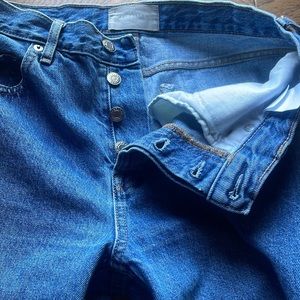 Everlane high waist cheeky crop jeans